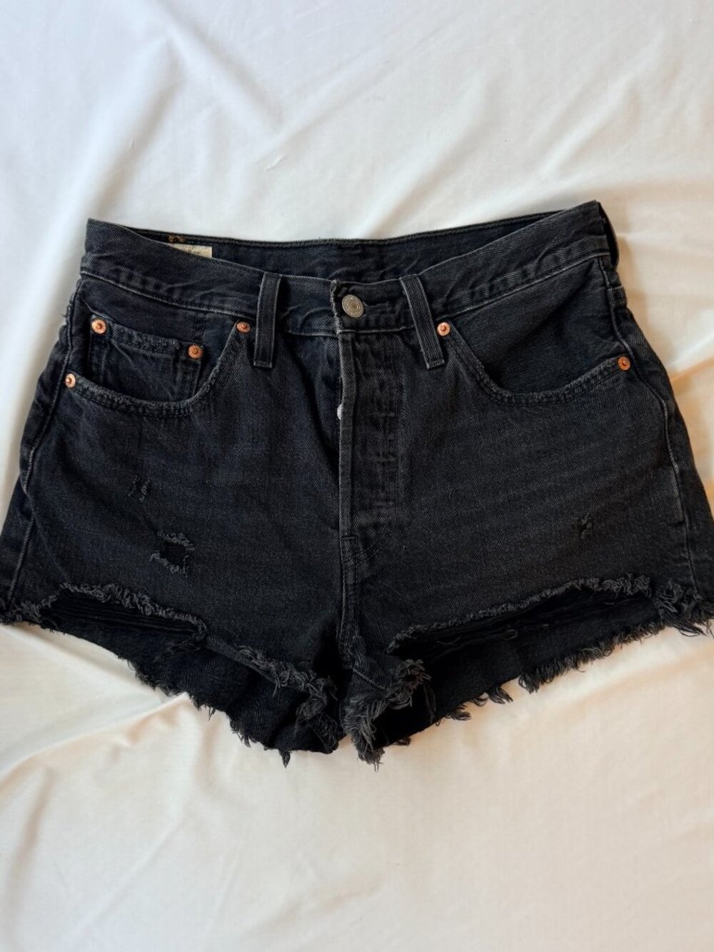 Levi’s Premium 501 Black Distressed Denim Shorts W28